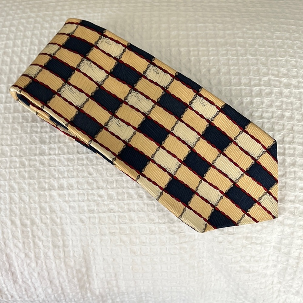 Tie